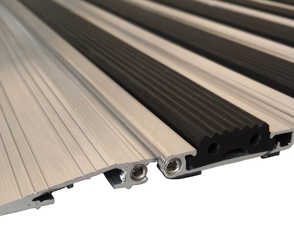 Изтривалки за вграждне HDDMS - Rubber