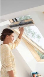 ПОКРИВНИ ПРОЗОРЦИ VELUX GLL 1061 С ГОРНО УПРАВЛЕНИЕ - СТАНДАРТ ПЛЮС - Image 2