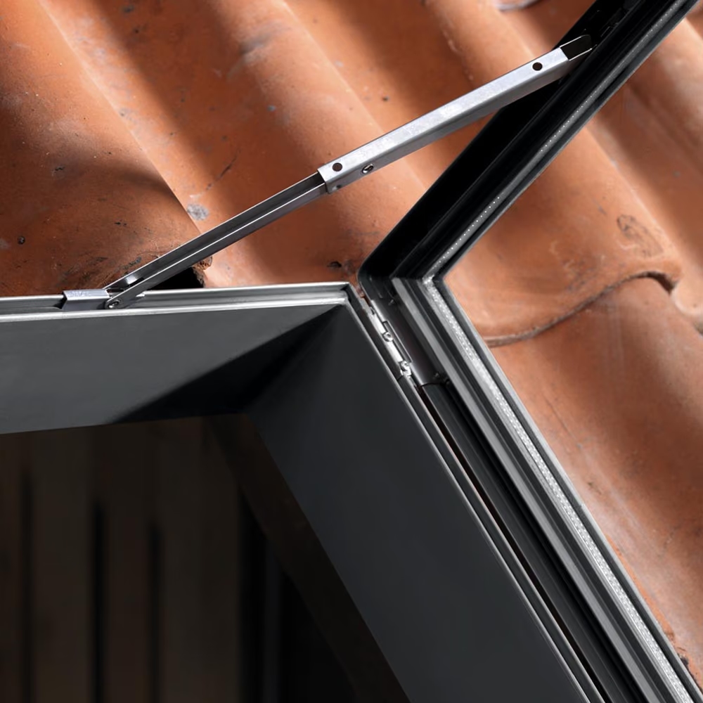 Покривен изход VELUX GVT 103, 54x83см, 0059 черен