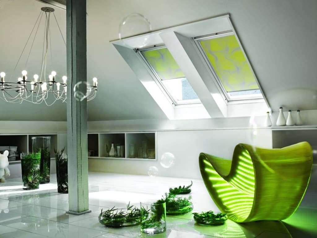 Пропускащи РОЛЕТНИ ЩОРИ VELUX RFL, RHL