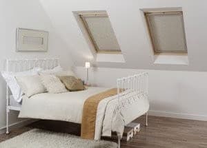 Пропускащи РОЛЕТНИ ЩОРИ VELUX RFL, RHL