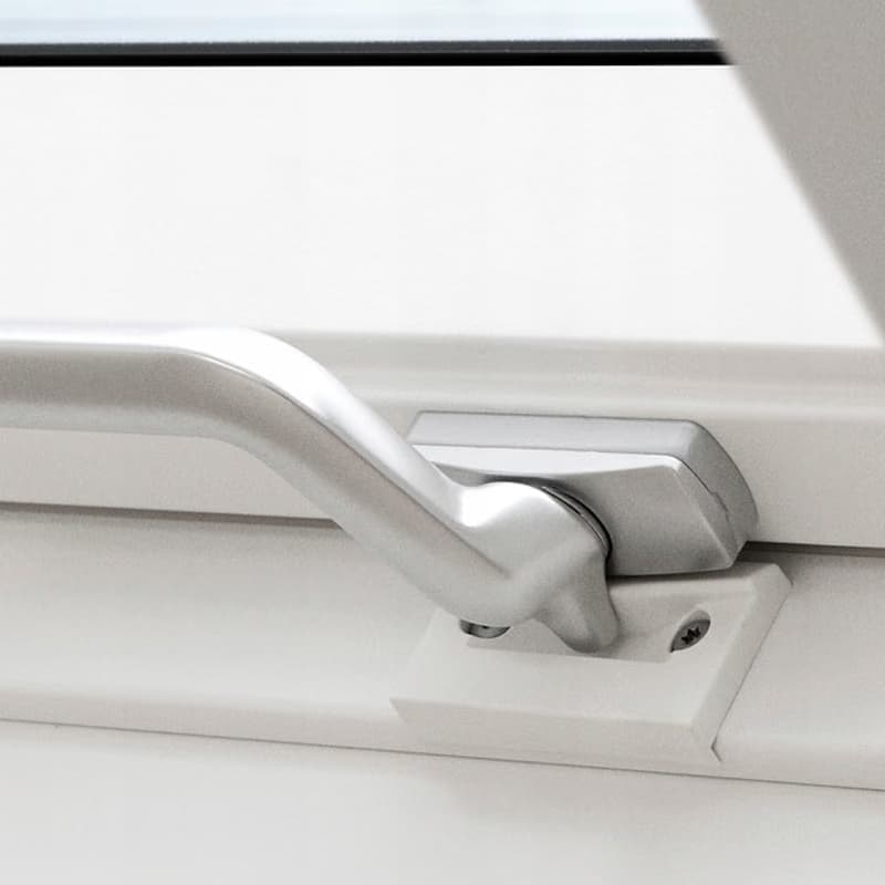 Покривен прозорец VELUX GLU 0061 Стандарт Плюс 55x98см, горно управление