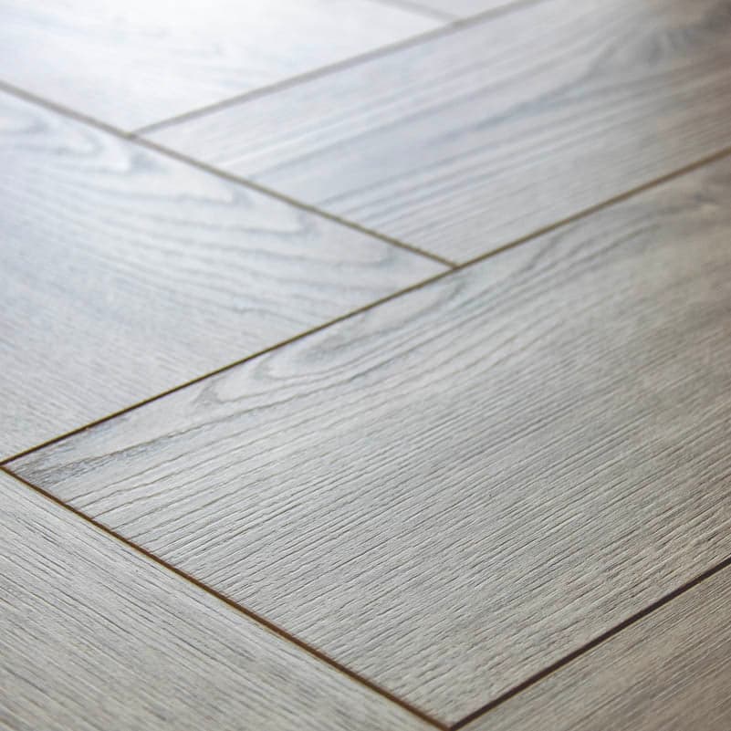 Ламиниран паркет Herringbone 0279 8mm AC5/33
