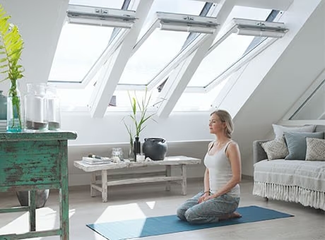 ПОКРИВНИ ПРОЗОРЦИ VELUX GGL 3066 и GGU 0066 С ГОРНО УПРАВЛЕНИЕ - ПРЕМИУМ